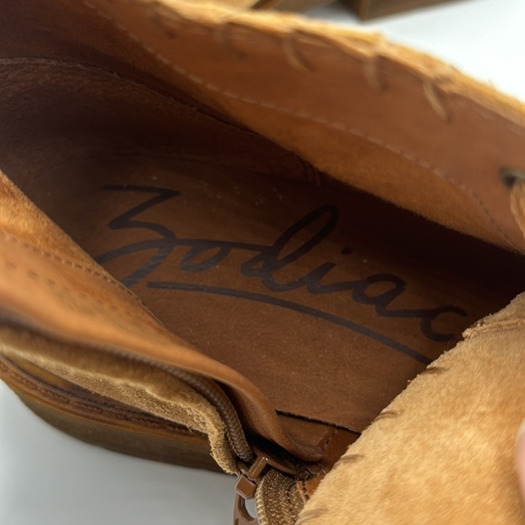 Zodiac tan Suede Ankle boots size 9 1/2 NWOT - Picture 13 of 15